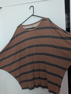 24/7 by Maurices Women's Ribbed Tan Blouse Plus Size